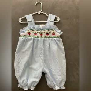 Smocked strawberry bubble